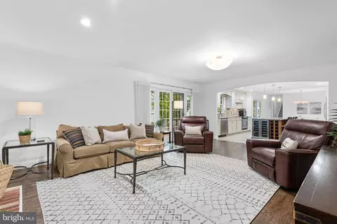 2207 Wakerobin Ln, Reston, VA 20191 photo 23