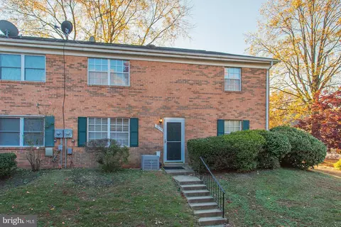 9635 Hagel Cir #D, Lorton, VA 22079