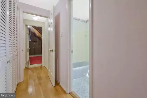 7905 Jansen Dr, Springfield, VA 22152 photo 42