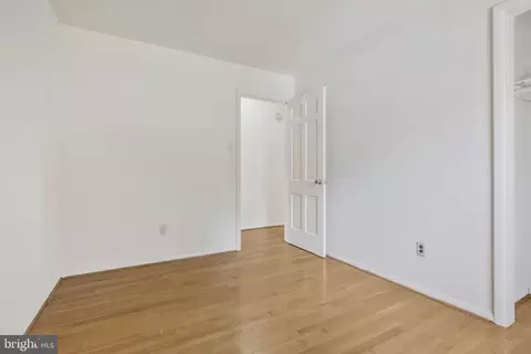 7905 Jansen Dr, Springfield, VA 22152 photo 27