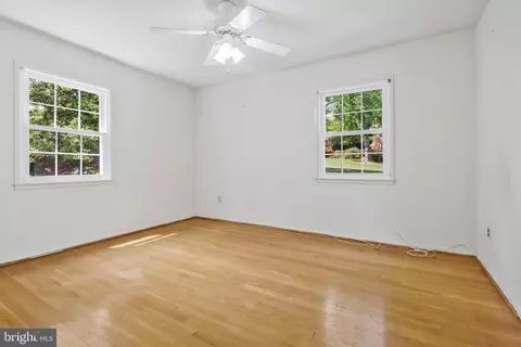 7905 Jansen Dr, Springfield, VA 22152 photo 29