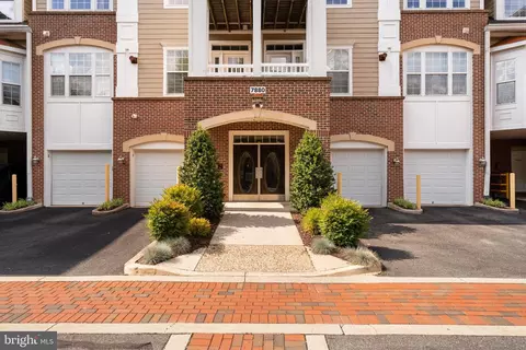 7880 Rolling Woods Ct #408, Springfield, VA 22152 photo 3