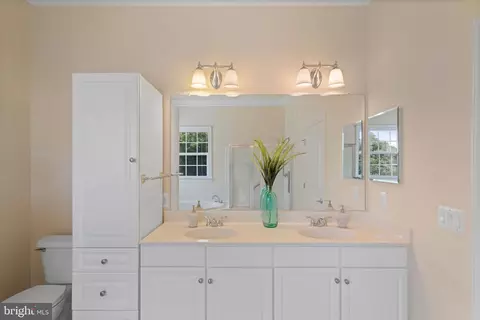 7880 Rolling Woods Ct #408, Springfield, VA 22152 photo 32