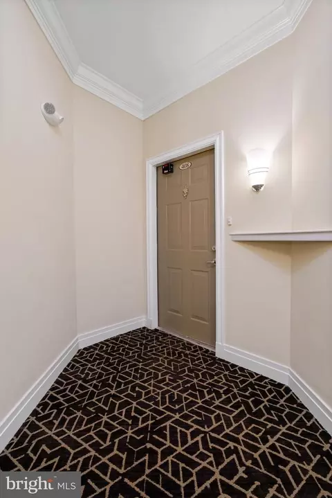 7880 Rolling Woods Ct #408, Springfield, VA 22152 photo 12