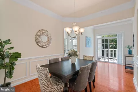 7880 Rolling Woods Ct #408, Springfield, VA 22152 photo 17