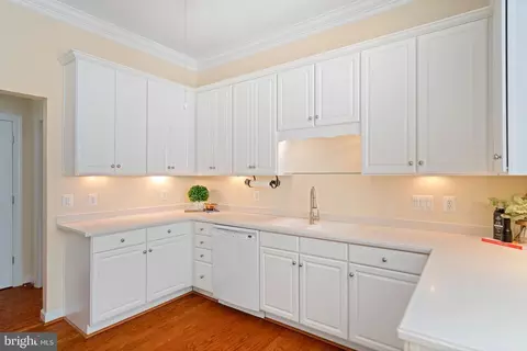 7880 Rolling Woods Ct #408, Springfield, VA 22152 photo 25