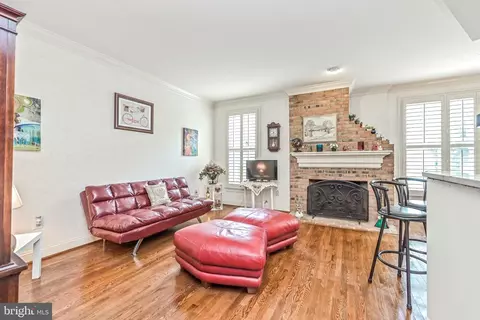 1469 Hampton Ridge Dr, Mclean, VA 22101 photo 24