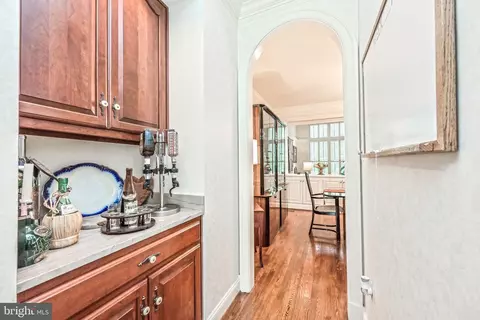 1469 Hampton Ridge Dr, Mclean, VA 22101 photo 13