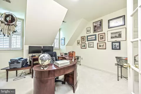 1469 Hampton Ridge Dr, Mclean, VA 22101 photo 41