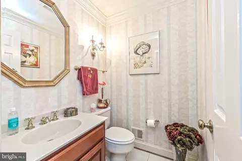 1469 Hampton Ridge Dr, Mclean, VA 22101 photo 26