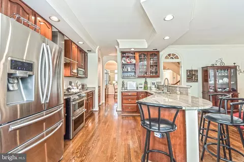 1469 Hampton Ridge Dr, Mclean, VA 22101 photo 15