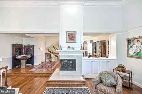 1469 Hampton Ridge Dr, Mclean, VA 22101 photo 7