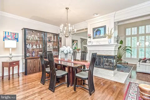 1469 Hampton Ridge Dr, Mclean, VA 22101 photo 11