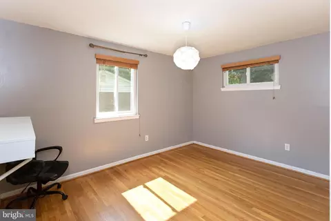 6800 Rolling Rd, Springfield, VA 22152 photo 29
