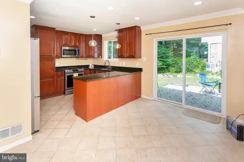 6800 Rolling Rd, Springfield, VA 22152 photo 47
