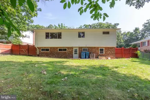 6800 Rolling Rd, Springfield, VA 22152 photo 10