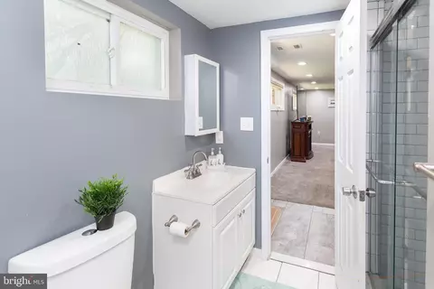 6800 Rolling Rd, Springfield, VA 22152 photo 44