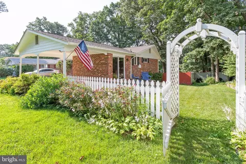 6800 Rolling Rd, Springfield, VA 22152 photo 6