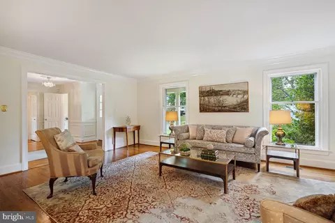 1211 Suffield Dr, Mclean, VA 22101 photo 5