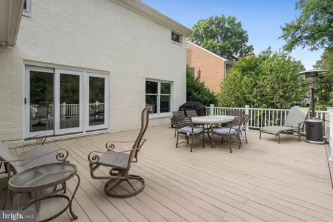 1211 Suffield Dr, Mclean, VA 22101 photo 40