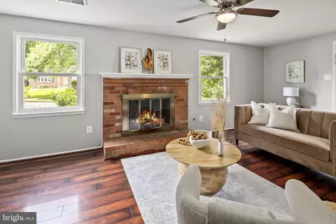8302 Brixton St, Springfield, VA 22152 photo 29