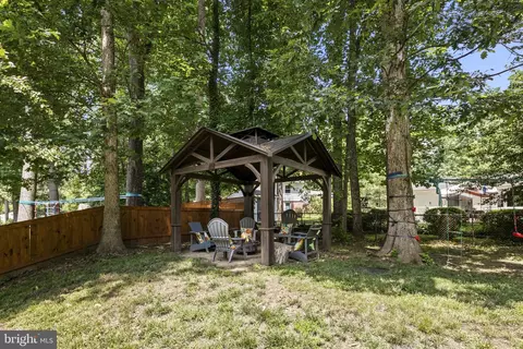8302 Brixton St, Springfield, VA 22152 photo 39