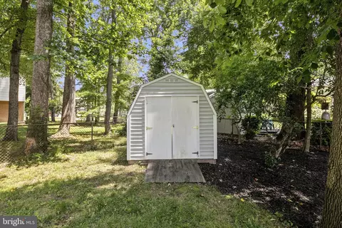 8302 Brixton St, Springfield, VA 22152 photo 41