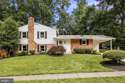 8302 Brixton St, Springfield, VA 22152 photo 4