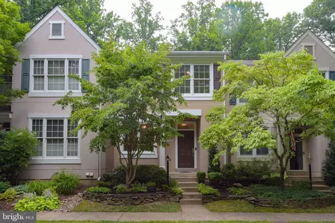 11272 Fairwind Way, Reston, VA 20190