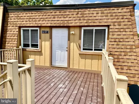 7914 Sausalito Pl #30E, Alexandria, VA 22309