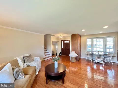 7010 Cottontail Ct, Springfield, VA 22153 photo 6
