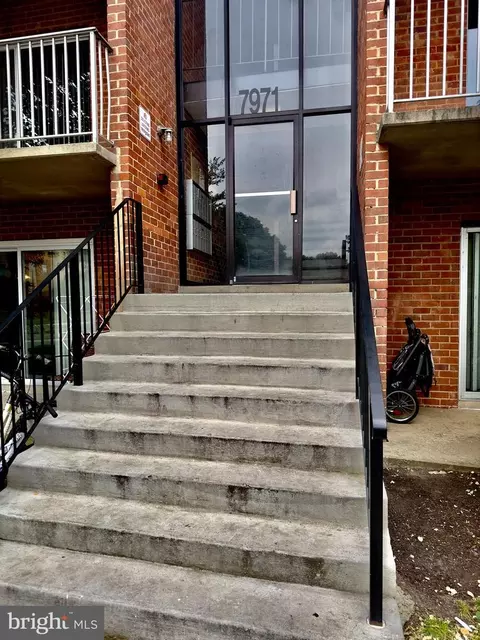 7971 Audubon Ave #B1, Alexandria, VA 22306