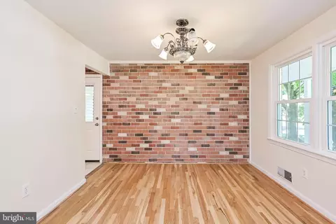 6705 Coachman Dr, Springfield, VA 22152 photo 13