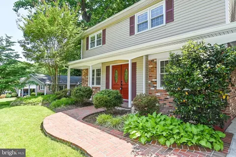 6705 Coachman Dr, Springfield, VA 22152 photo 5
