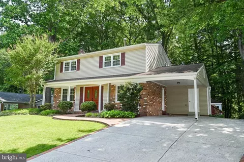 6705 Coachman Dr, Springfield, VA 22152 photo 4