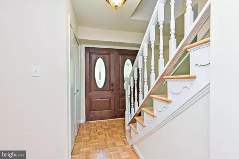 6705 Coachman Dr, Springfield, VA 22152 photo 11