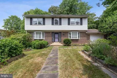 4908 Powell Rd, Fairfax, VA 22032