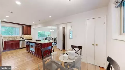 6907 Lemon Rd, Mclean, VA 22101 photo 6