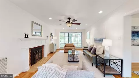 6907 Lemon Rd, Mclean, VA 22101 photo 3