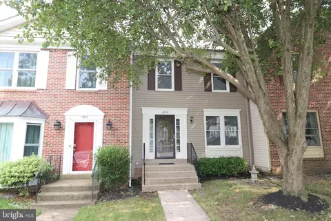 13819 Wakley Ct, Centreville, VA 20121