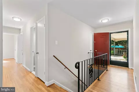 5318 Weymouth Dr, Springfield, VA 22151 photo 37