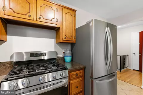 5318 Weymouth Dr, Springfield, VA 22151 photo 17
