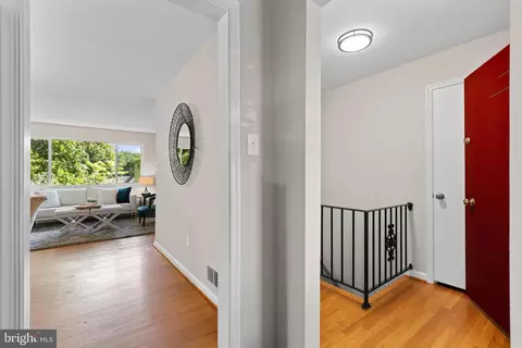 5318 Weymouth Dr, Springfield, VA 22151 photo 38