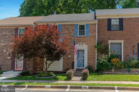 6047 Heathwick Ct, Burke, VA 22015