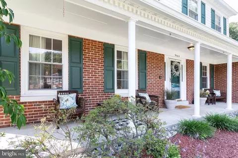 9504 Leathersmith Ct, Burke, VA 22015 photo 1