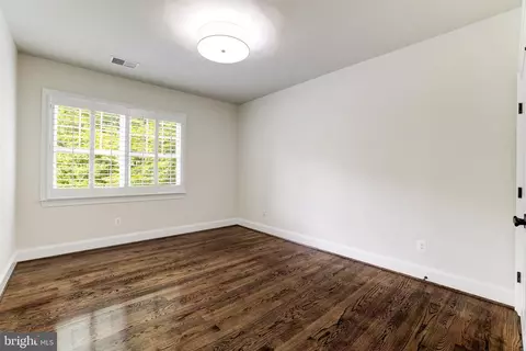 7906 Old Falls Rd, Mclean, VA 22102 photo 49