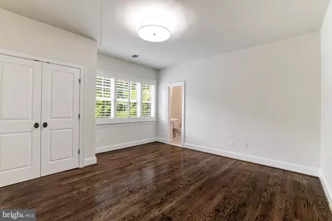 7906 Old Falls Rd, Mclean, VA 22102 photo 52