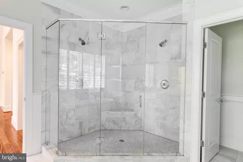 7906 Old Falls Rd, Mclean, VA 22102 photo 46