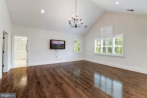 7906 Old Falls Rd, Mclean, VA 22102 photo 43