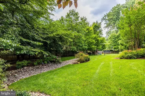 7906 Old Falls Rd, Mclean, VA 22102 photo 67